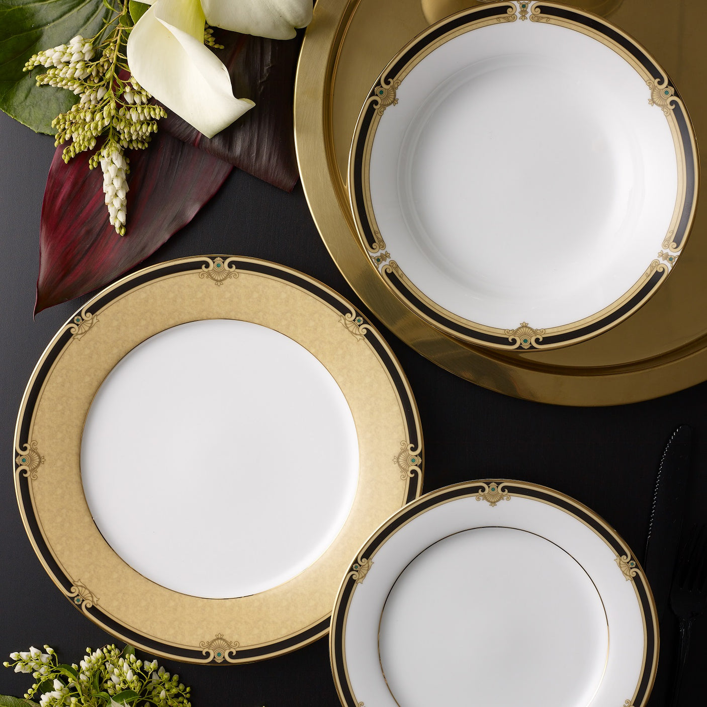 Noritake Dinner Set 96pcs Braidwood