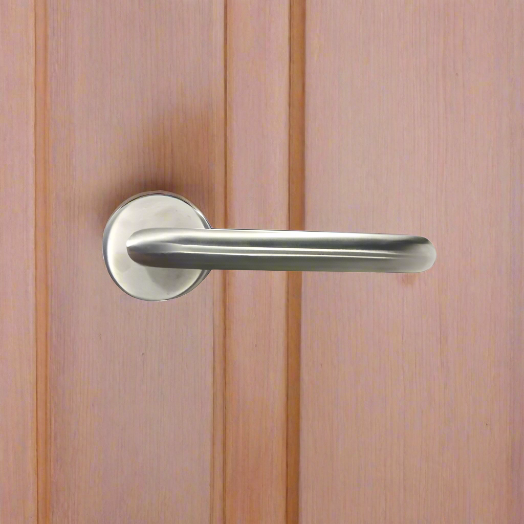 Stainless Steel Door Pull Lever Handle on Rose Lock Handles