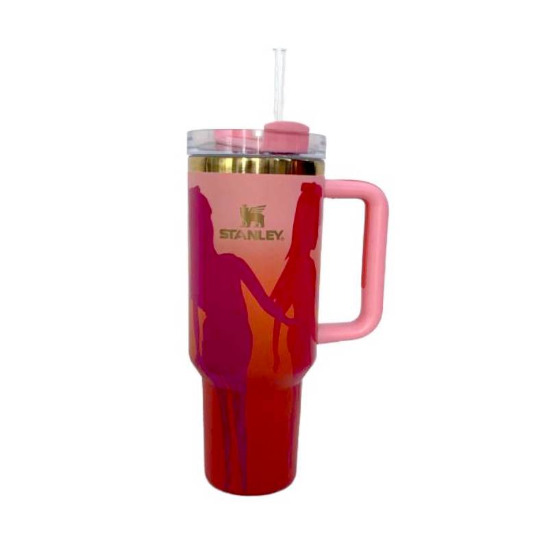 Stanley Barbie ’60s Twist ’N Turn Quencher Tumbler 1.18L