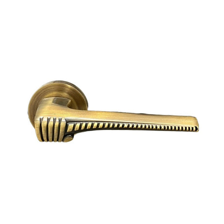 Ixia Handle On Rose Bronze