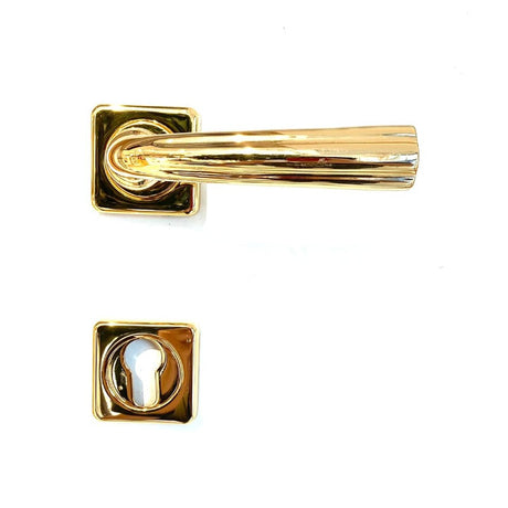 Handle on Rose Corolla Gold