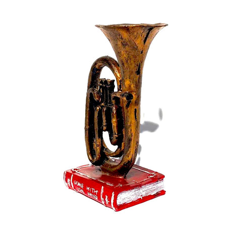 Trumpet on Book Retro